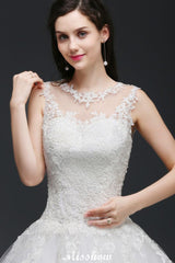 This elegant Scoop Tulle wedding dress with Lace could be custom made in plus size for curvy women. Plus size Sleeveless Princess bridal gowns are classic yet cheap.