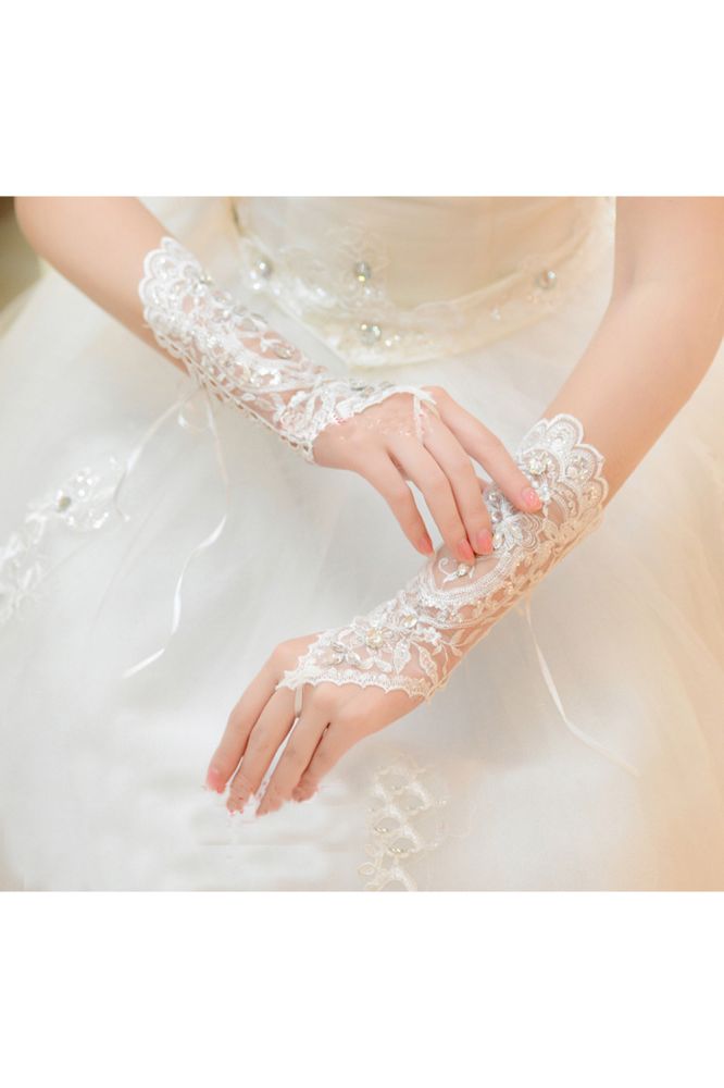 Lace Fingerless Elbow Length Wedding Gloves with Appliques | MISSHOW misshow.com Lace Fingerless Elbow Length Wedding Gloves with Appliques | MISSHOW misshow.com