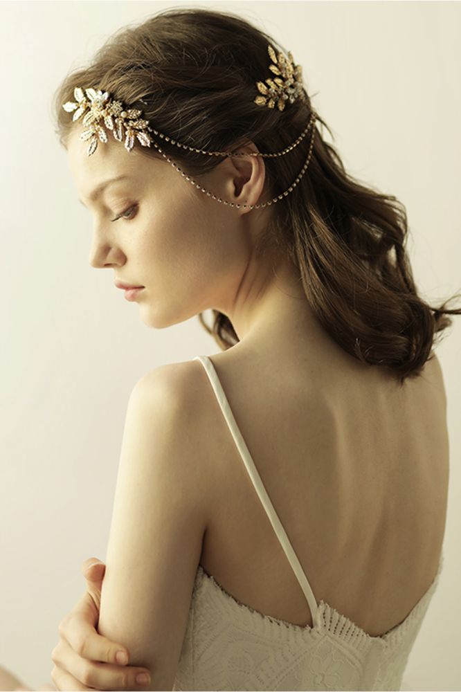 Shop MISSHOW US for a Lovely Alloy＆Rhinestone Party Combs-Barrettes Headpiece with Imitation Pearls. We have everything covered in this . 