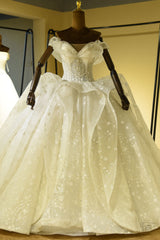 Luxury Sweetheart Lace-up Tulle Ball Gown Wedding Dress with Ruffles-misshow.com