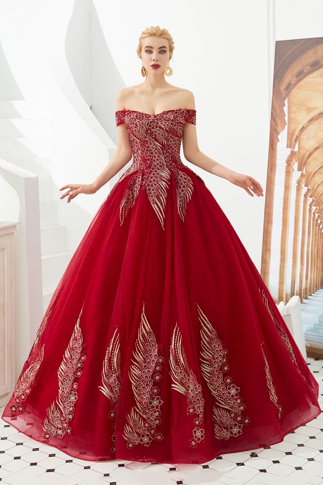 Looking for Prom Dresses,Evening Dresses,Homecoming Dresses,Quinceanera dresses in Tulle, A-line,Ball Gown,Princess style, and Gorgeous Beading,Embroidery work  MISSHOW has all covered on this elegant Modern Sleeveless aline Ball Gown Gold Appliques Off the Shoulder Tulle Party Gowns.