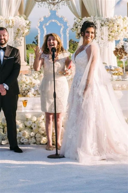 Modern V-neck Sleeveless A-line Wedding Dresses With Lace-misshow.com