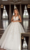 Noble straps sleeveless ball gown lace Wedding dress