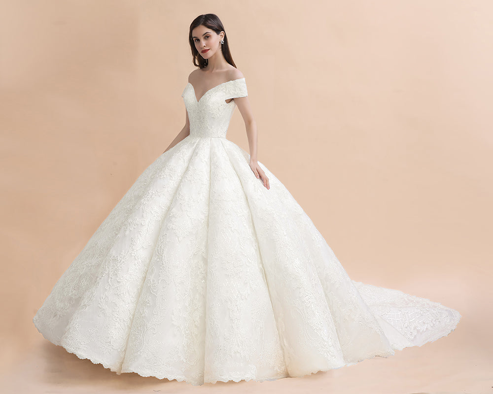 Off Shoulder Floor Length Bridal Gowns Lace Appliques Chapel Train Wedding Dress-misshow.com