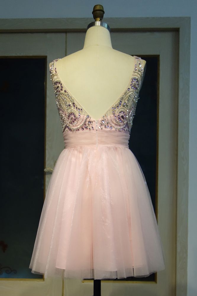 Looking for Realdressphotos in Tulle, A-line style, and Gorgeous Beading,Crystal,Sequined work  MISSHOW has all covered on this elegant Pink Crystal Beading A-line Short Scoop SleevelessProm Dresses.