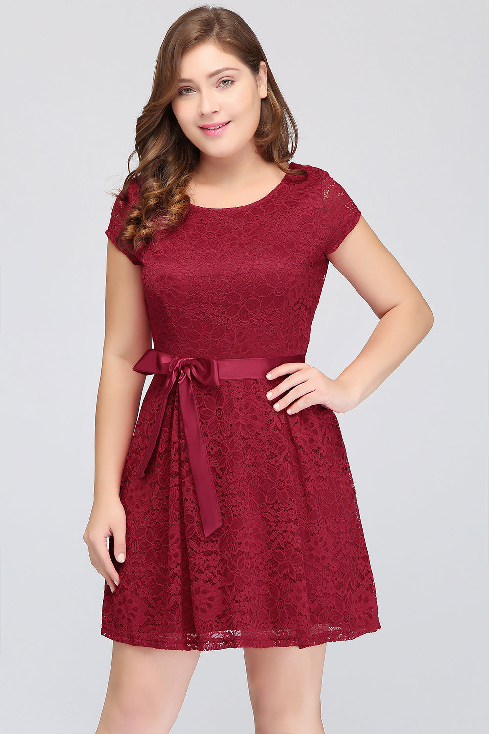Plus Size A-Line Jewel Burgundy Lace Bridesmaid Dresses with Short Sleeves