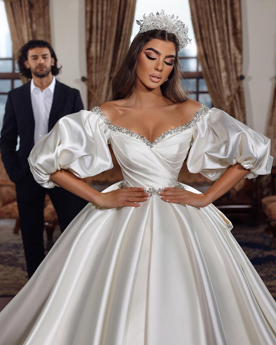 Princess Long Ivory A line V neck Jewel Wedding Dress With Long Sleeve misshow