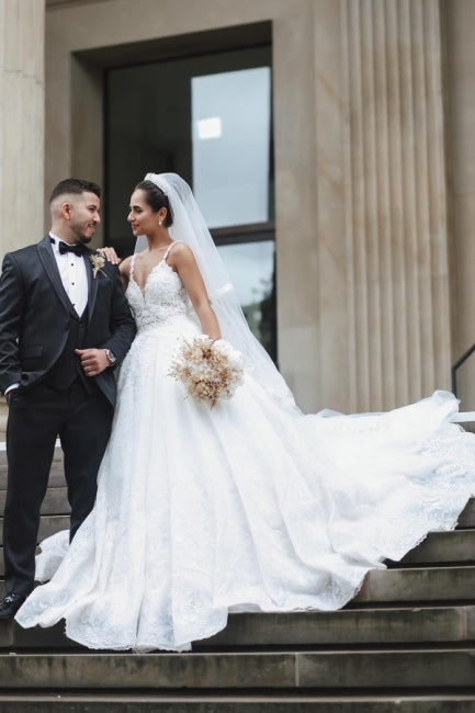 Princess White A-line V-neck Sleeveless Wedding Dresses With Lace-misshow.com