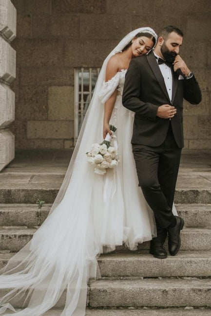 Romantic off-the-shoulder cap sleeves a-line tulle Wedding dress-misshow.com