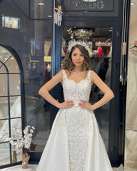 Sexy Floor Length Sweetheart Traps Sleeveless Mermaid Lace Weddding Dress with Court Train-misshow.com