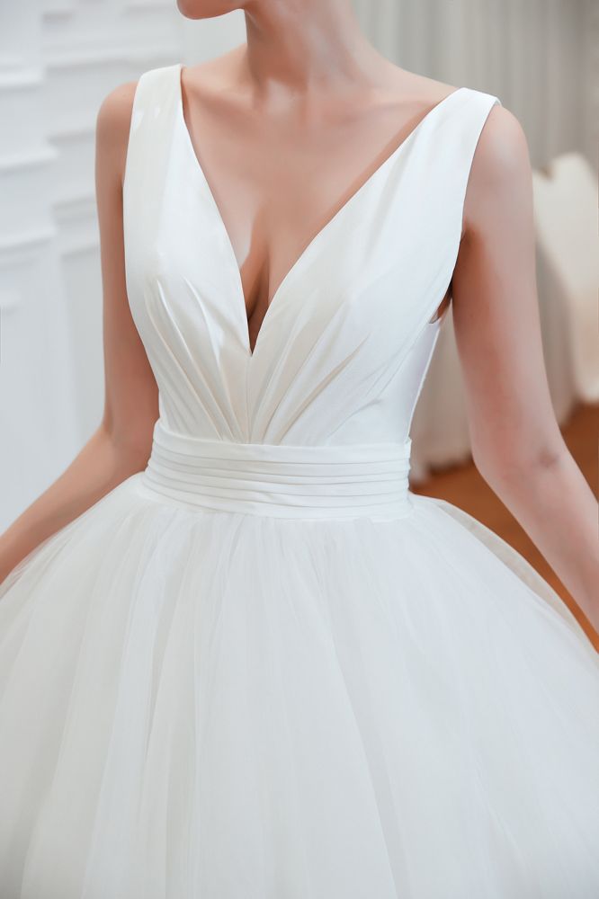 MISSHOW offers Sexy V-Neck Sleeveless Princess Spring Wedding Dress, White Low Back Bridal Gowns with Belt at a good price from White,Ivory,Satin,Tulle to A-line,Ball Gown,Princess Floor-length them. Stunning yet affordable Sleeveless .