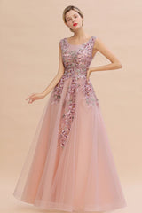 The gorgeous Sleeveless Aline Dusty Pink Long Evening Dress Tulle Lace Appliques Party Dress will stun every girl. The Tulle Vintage Party dress will add extra elegance to your wholesale look.