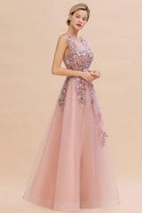 The gorgeous Sleeveless Aline Dusty Pink Long Evening Dress Tulle Lace Appliques Party Dress will stun every girl. The Tulle Vintage Party dress will add extra elegance to your wholesale look.