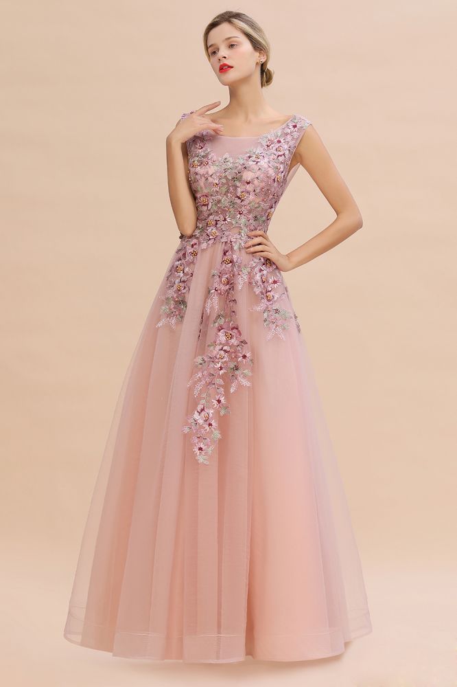 The gorgeous Sleeveless Aline Dusty Pink Long Evening Dress Tulle Lace Appliques Party Dress will stun every girl. The Tulle Vintage Party dress will add extra elegance to your wholesale look.