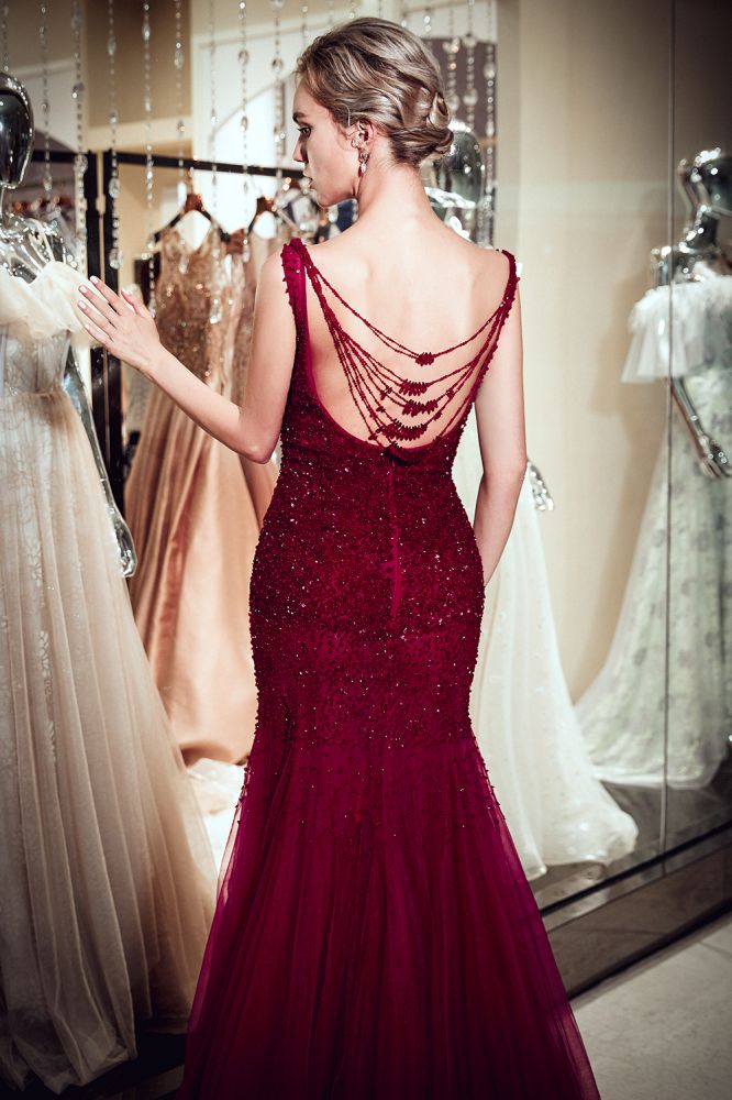 MISSHOW offers Sleeveless Long Sequined Tulle Burgundy Evening Gown at a good price from Burgundy,Tulle to Mermaid Floor-length them. Stunning yet affordable Sleeveless Prom Dresses,Evening Dresses.