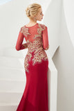 MISSHOW offers Slim Long Sleeves Gold Appliques Mermaid Evening Gowns Floor Length Event Party Dress at a good price from Burgundy,Tulle,Lace to Mermaid Floor-length them. Stunning yet affordable Long Sleeves Prom Dresses,Evening Dresses,Homecoming Dresses,Quinceanera dresses.