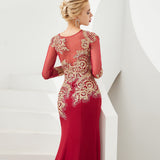 MISSHOW offers Slim Long Sleeves Gold Appliques Mermaid Evening Gowns Floor Length Event Party Dress at a good price from Burgundy,Tulle,Lace to Mermaid Floor-length them. Stunning yet affordable Long Sleeves Prom Dresses,Evening Dresses,Homecoming Dresses,Quinceanera dresses.