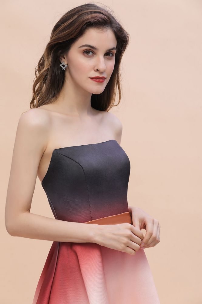The gorgeous Strapless Gradient Satin Mini Party Dress Knee Length Homecoming Dress will stun every girl. The Satin,Tulle Vintage Party dress will add extra elegance to your wholesale look.