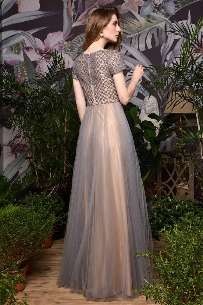Looking for Prom Dresses,Evening Dresses,Homecoming Dresses,Quinceanera dresses in Tulle, A-line style, and Gorgeous Beading,Sequined work  MISSHOW has all covered on this elegant Striking  Aline Long Evening Dress Quincenera Swing Dress Short Sleeves.