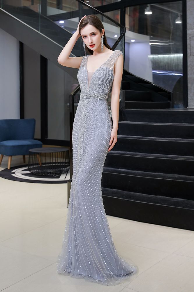 Looking for Prom Dresses,Evening Dresses,Homecoming Dresses,Quinceanera dresses in Tulle, Mermaid style, and Gorgeous Beading,Crystal,Sequined,Rhinestone work  MISSHOW has all covered on this elegant Stylish Deep V-Neck Sleeveless Beading Silver Slim Mermaid Party Gown.