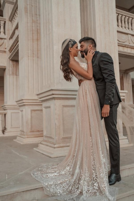 Stylish Sleeveless V-Neck Evening Party Dress Aline Backless Prom Evening Dresses with Lace Appliques-misshow.com