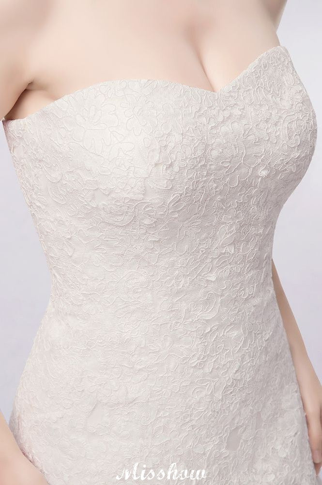 This beautiful Sweetheart Strapless A-line Long Lace Tulle Wedding Dresses will make your guests say wow. The Strapless,Sweetheart bodice is thoughtfully lined, and the Floor-length skirt with Lace to provide the airy, flatter look of Tulle,Lace.