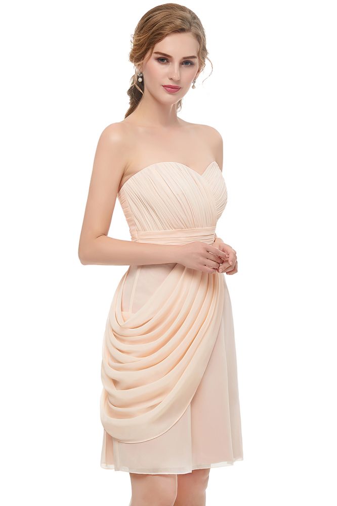 Looking for Prom Dresses,Homecoming Dresses in 30D Chiffon, Column style, and Gorgeous Ruffles work  MISSHOW has all covered on this elegant Sweetheart Strapless Ruffles Chiffon Aline Short Homecoming Dress