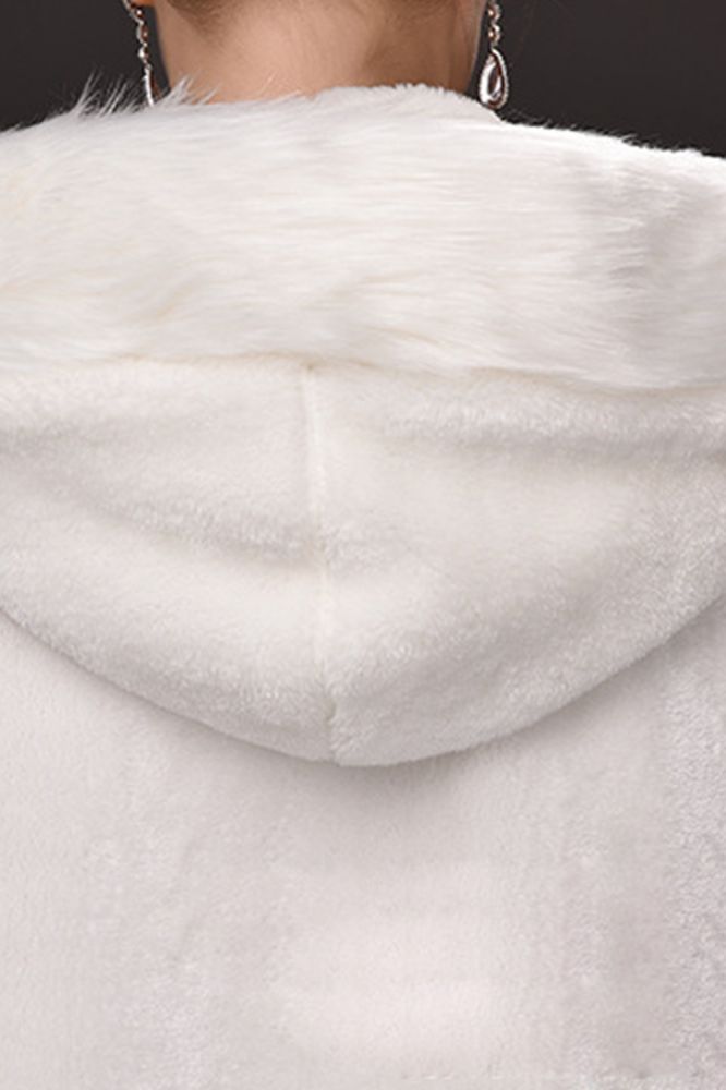 Shop MISSHOW US for a Warm Luxury Tulle  Ivory Sleeveless Casual Cathedral Wedding Wraps. We have everything covered in this . 