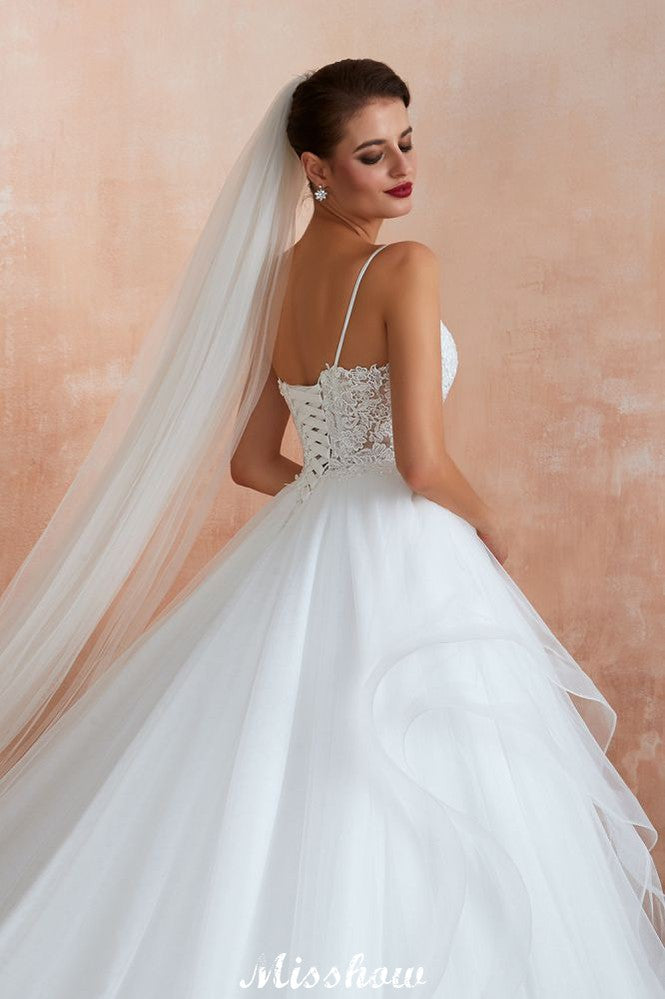 This elegant V-neck,Spaghetti Straps Tulle wedding dress with Lace could be custom made in plus size for curvy women. Plus size Sleeveless A-line,Ball Gown,Princess bridal gowns are classic yet cheap.