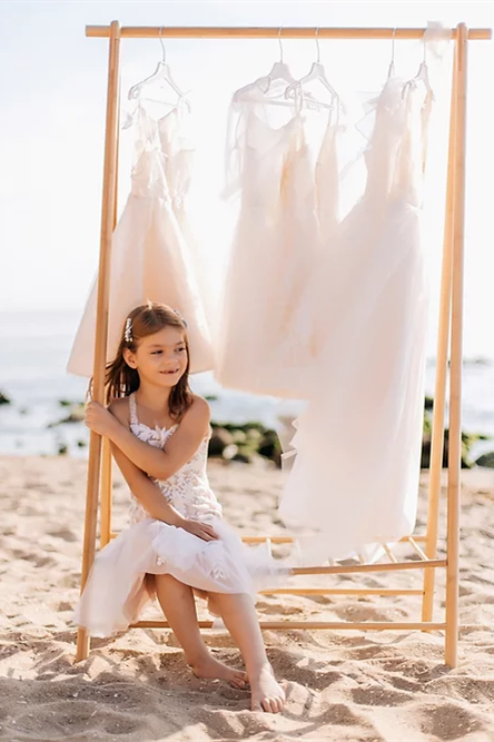 White Short Sleeveless A-line Straps Flower Girls Dress With Lace-misshow.com