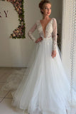 Winter Warm Long Sleeves V-Neck Tulle Princess Wedding Dress