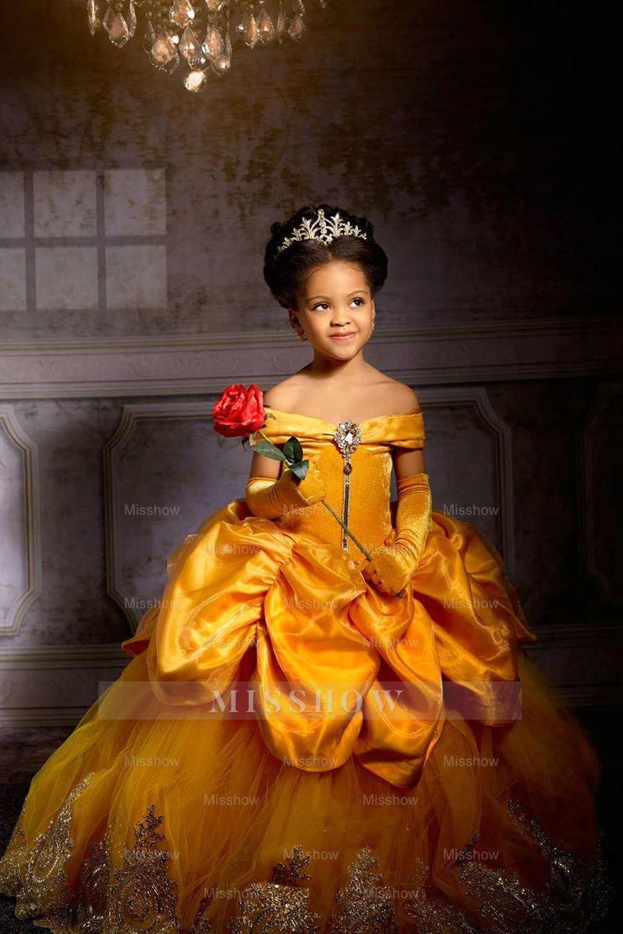princess with a yellow dress Yellow Princess Girl Dress With Lace Off-the-Shoulder Velvet Tulle Peg – misshow.com